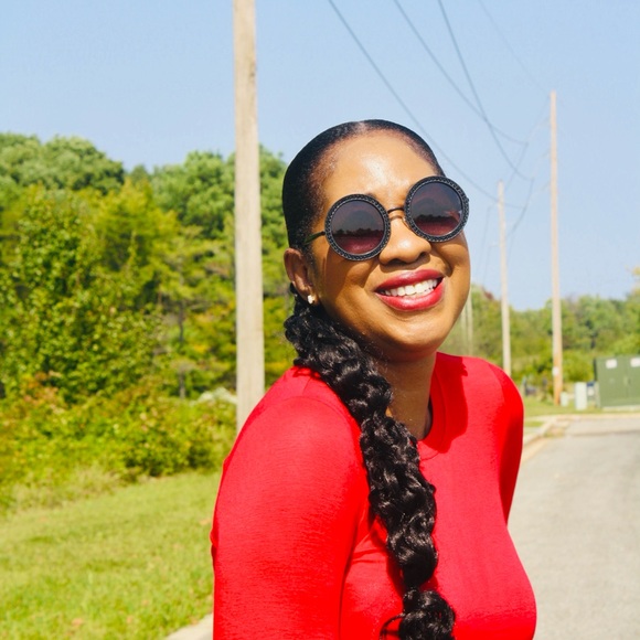 Meet your Posher, Hazel - Picture 3 of 5